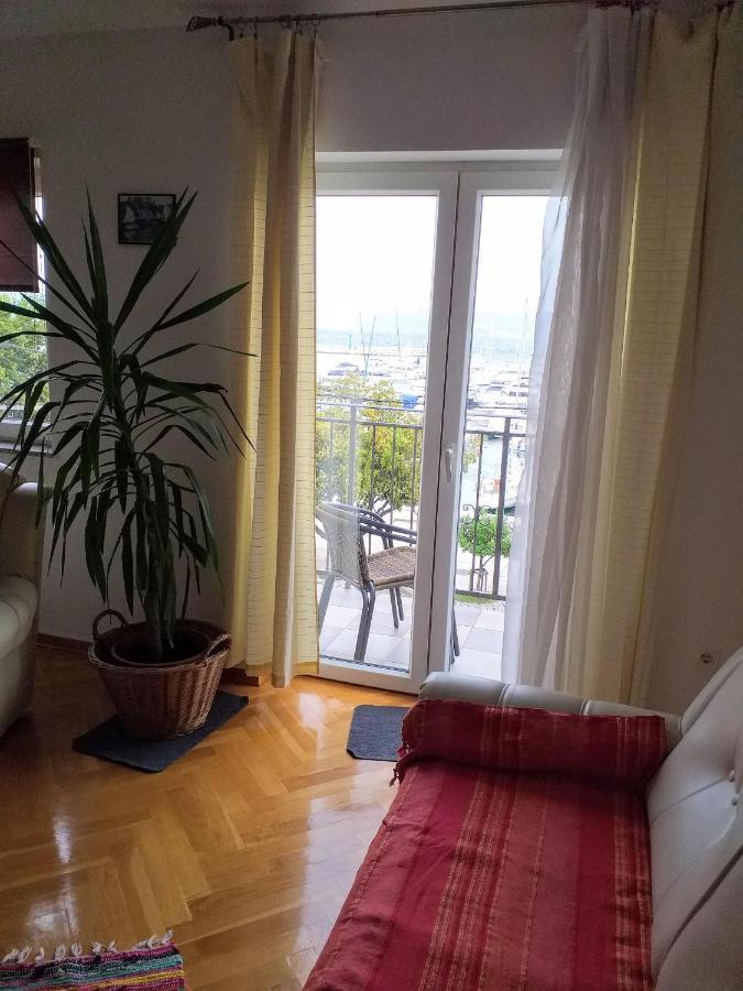 Apartments Monika Нови Винодолски Екстериор снимка