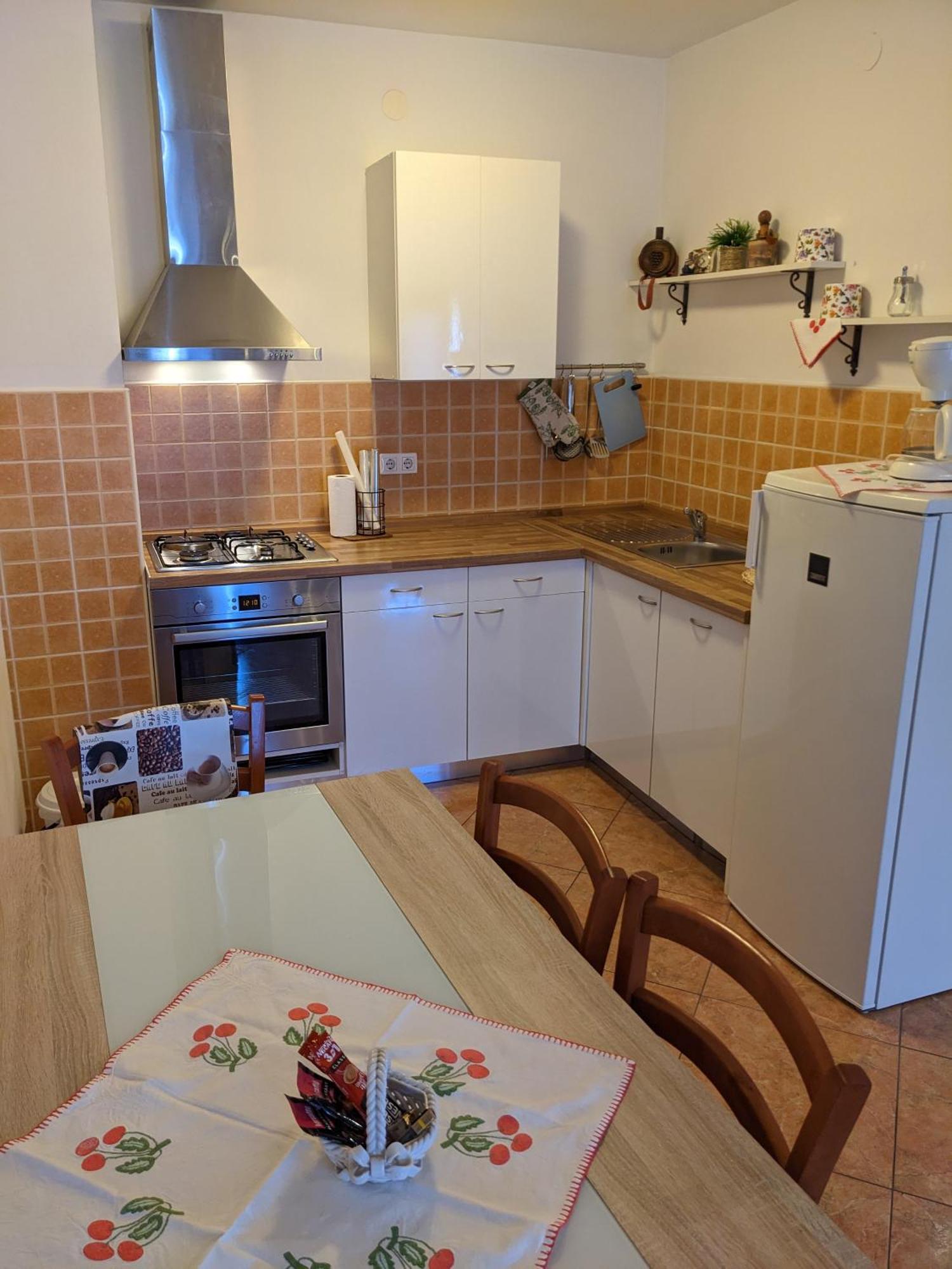 Apartments Monika Нови Винодолски Екстериор снимка
