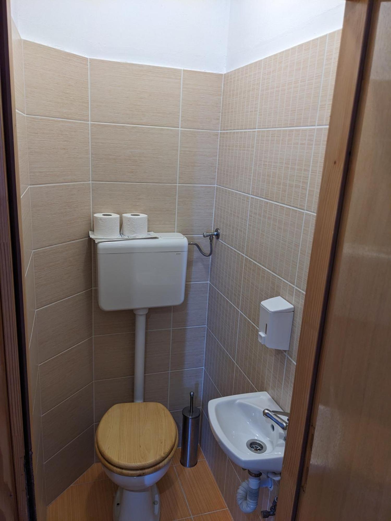 Apartments Monika Нови Винодолски Екстериор снимка